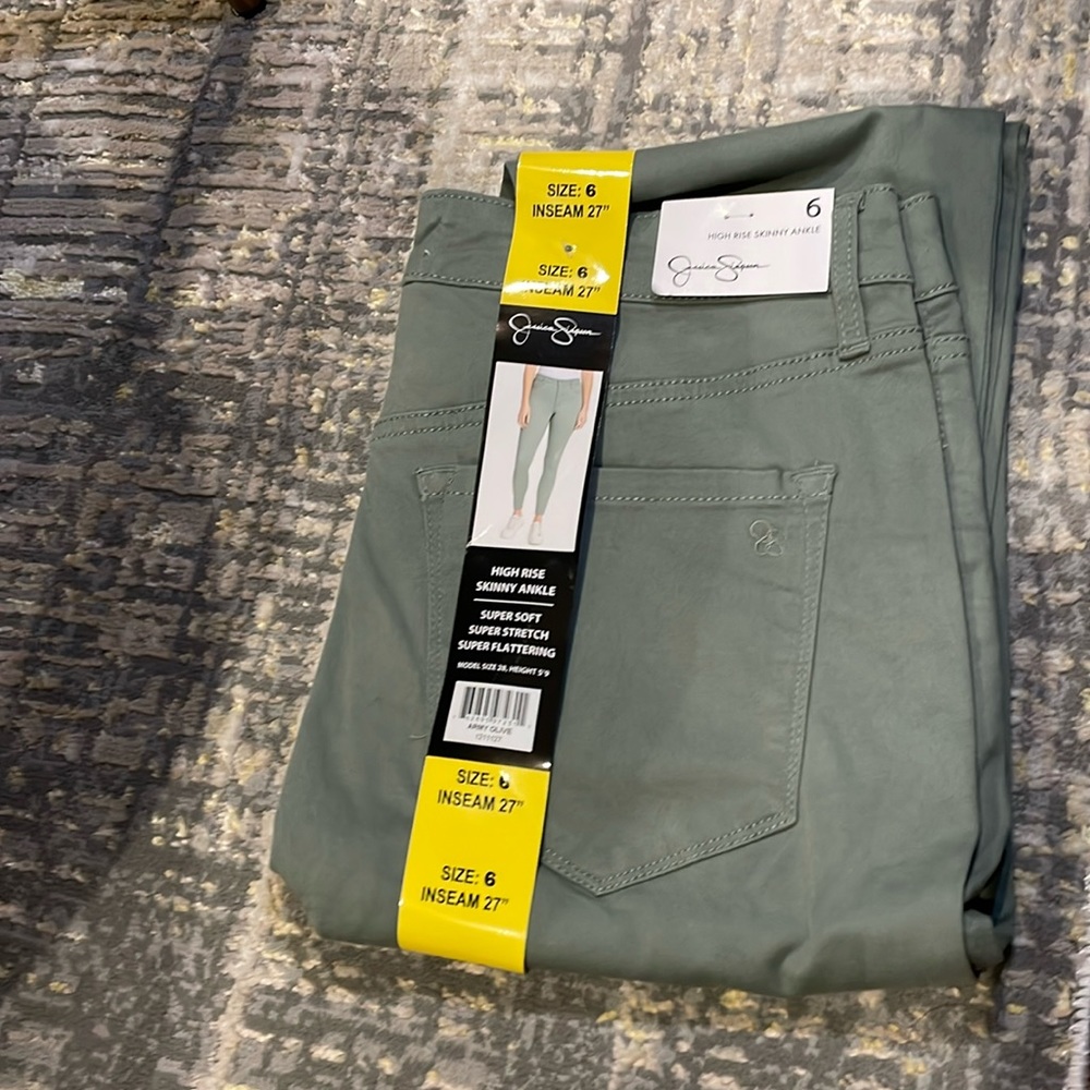 Jessica Simpson High Rise Ankle Pant